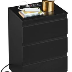 Nightstand with Charging Station, Wood Bedside Table with 3 Drawers, Bedside Storage Cabinet Unit with 2 USB Ports & Power Outlets for Bedroom/Small S