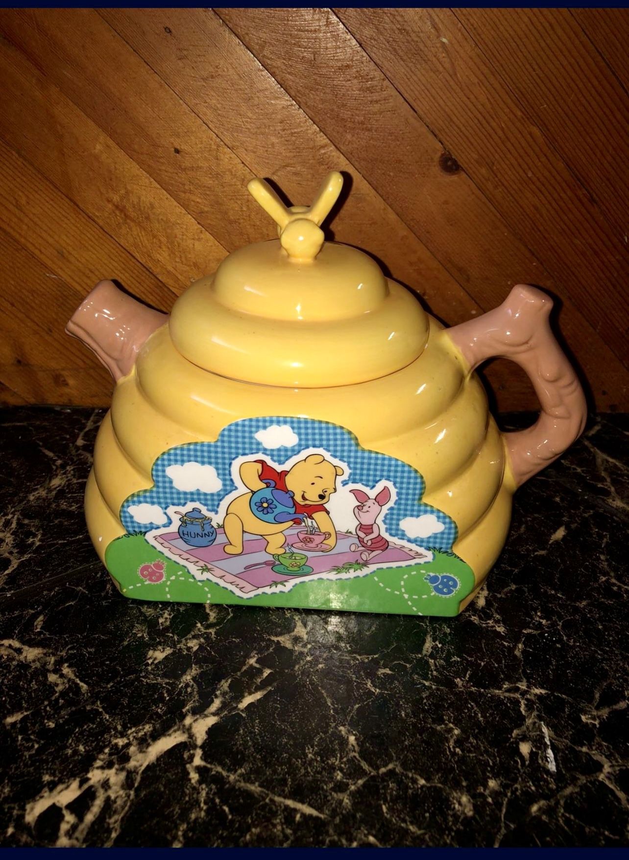 Disney’s Winnie The Pooh Teapot ( See Description )