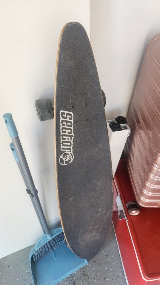 Sector 8 Skateboard