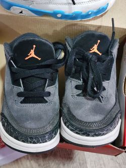 Toddler boy shoes size 8c 2 pair