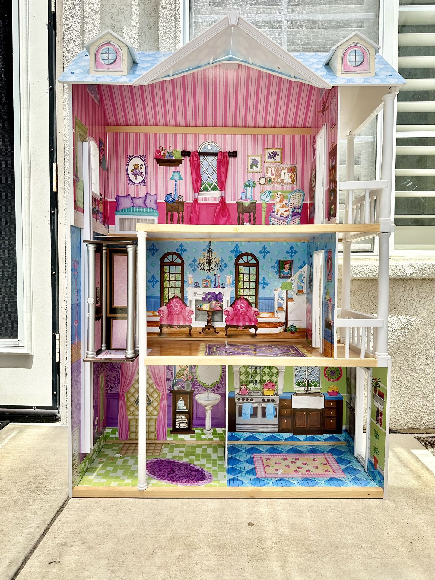 Doll House