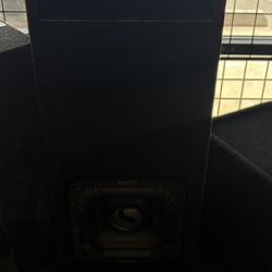 36940-11 KICKER SOLOS 12 SUBWOOFER IN BOX