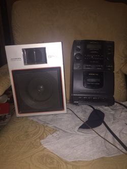 Stereo/ cassette CD player