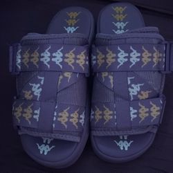 Capa Slides 50$ Yeezy Cookie Monster 50$ Yeezy Foams 50$