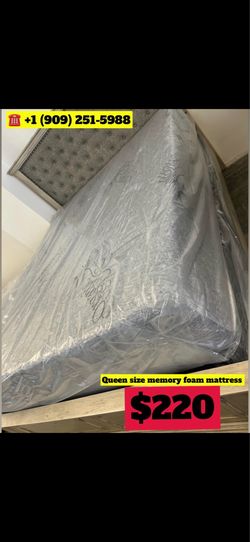 Queen size memory foam mattress