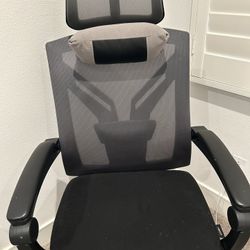 OFFICE CHAIR WORTH $200