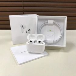 $120(New) apple airpods generation 4 (negotiable)