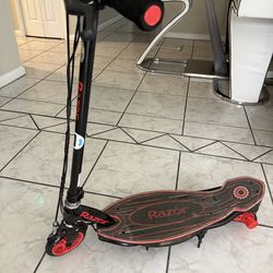 Patineta eléctrica RAZOR POWER CORE  E 90