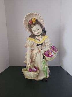 Victorian Style 17" Tall Iron Maiden with Bonnet & Baskets Portugal