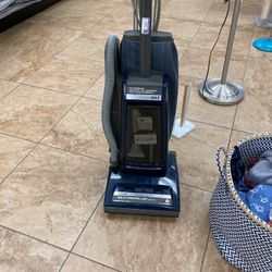 Vacuum cleaner