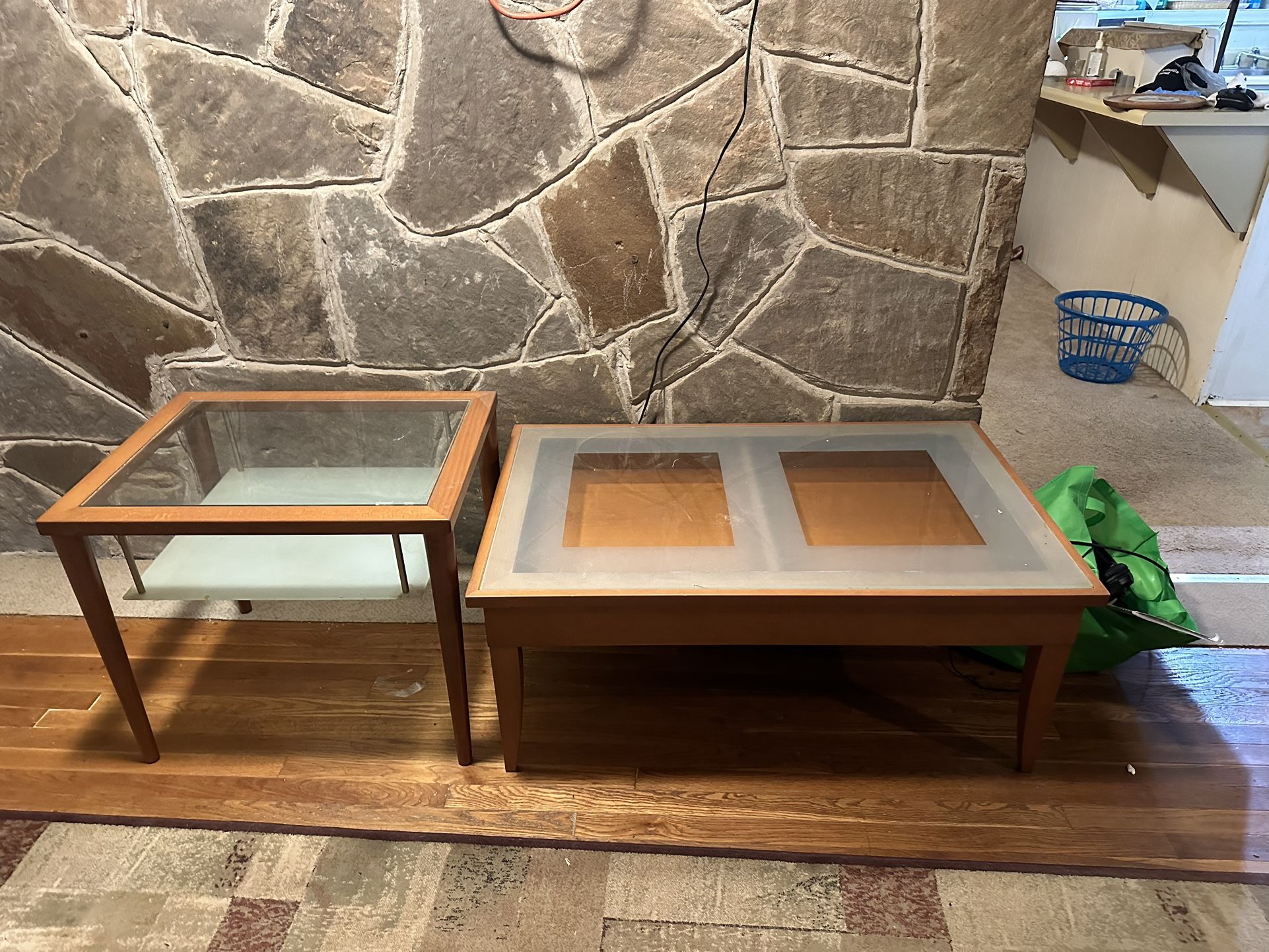 Tables 40$ For Both