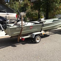 Jon Boat,