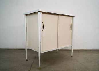 1950’s Mid Century Modern Cabinet Credenza