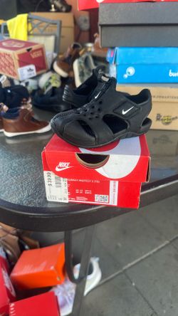 Nike Sandals 