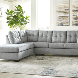 Plush Stunning Stylish Cozy Sectional!