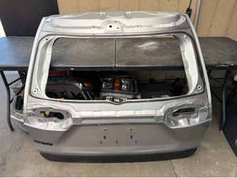 2019 2020 2021 2022 2023 2024 TOYOTA RAV4 LIFTGATE OEM USED