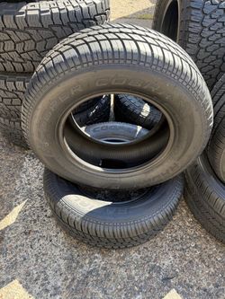 2 llantas 245/60r15  dela cooper 95% de vida por $140