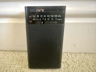 Sony ICF-P26 Portable AM/FM Radio Battery Operated ~ Clean - Tested
