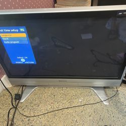 40” Plasma TV