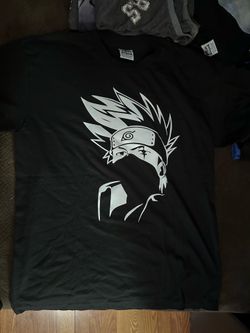 Naruto shirt XL