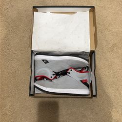 Size 8.5 Jordan Fadeaway 23s Wolf Grey