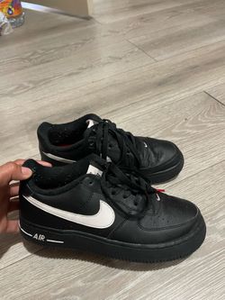 Boys shoes