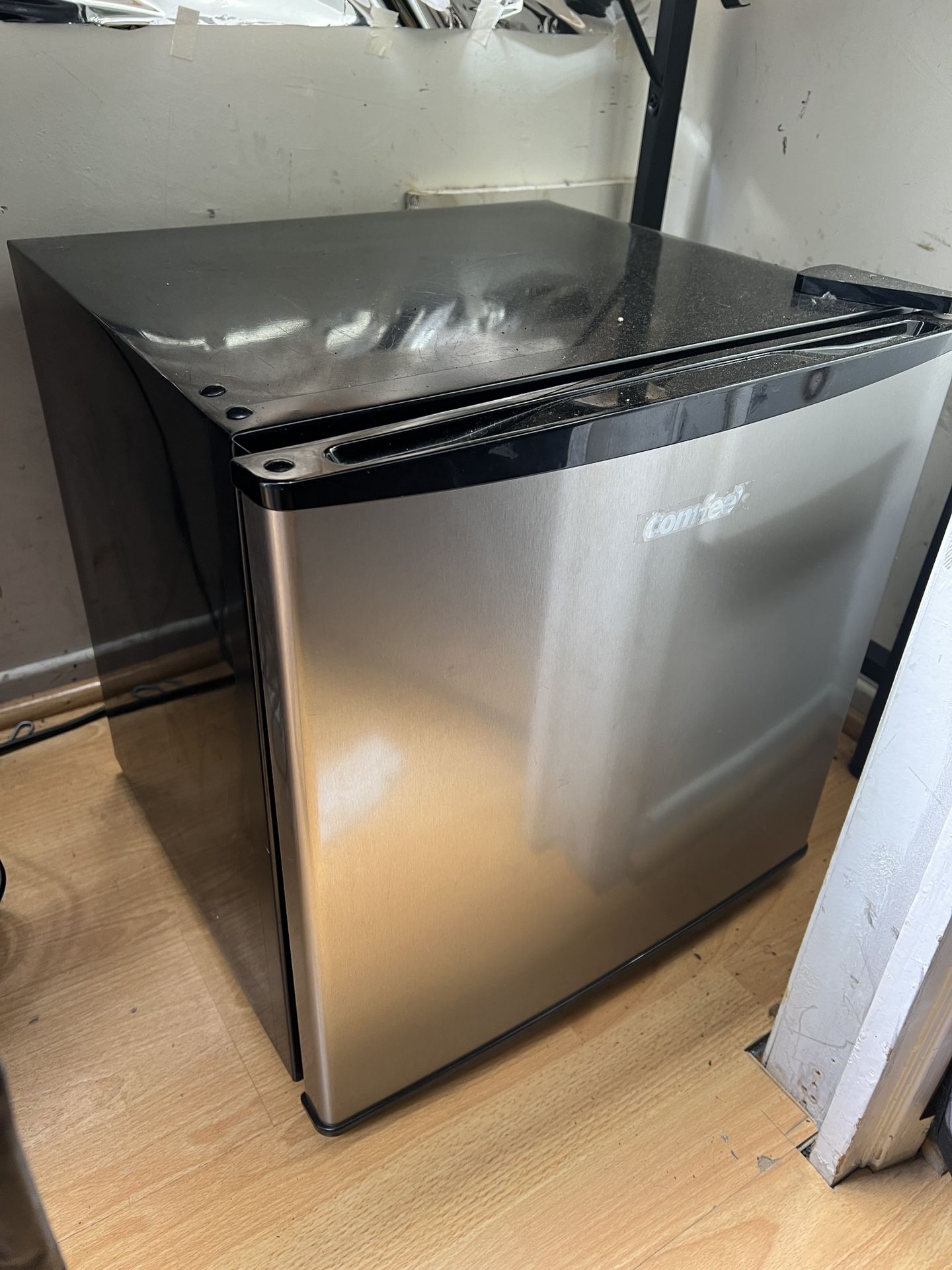 COMFEE Mini Fridge