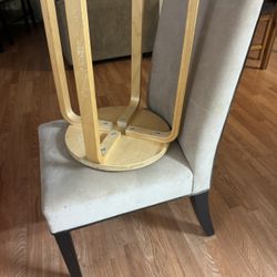 Selling These 2 Chair/stool For $10