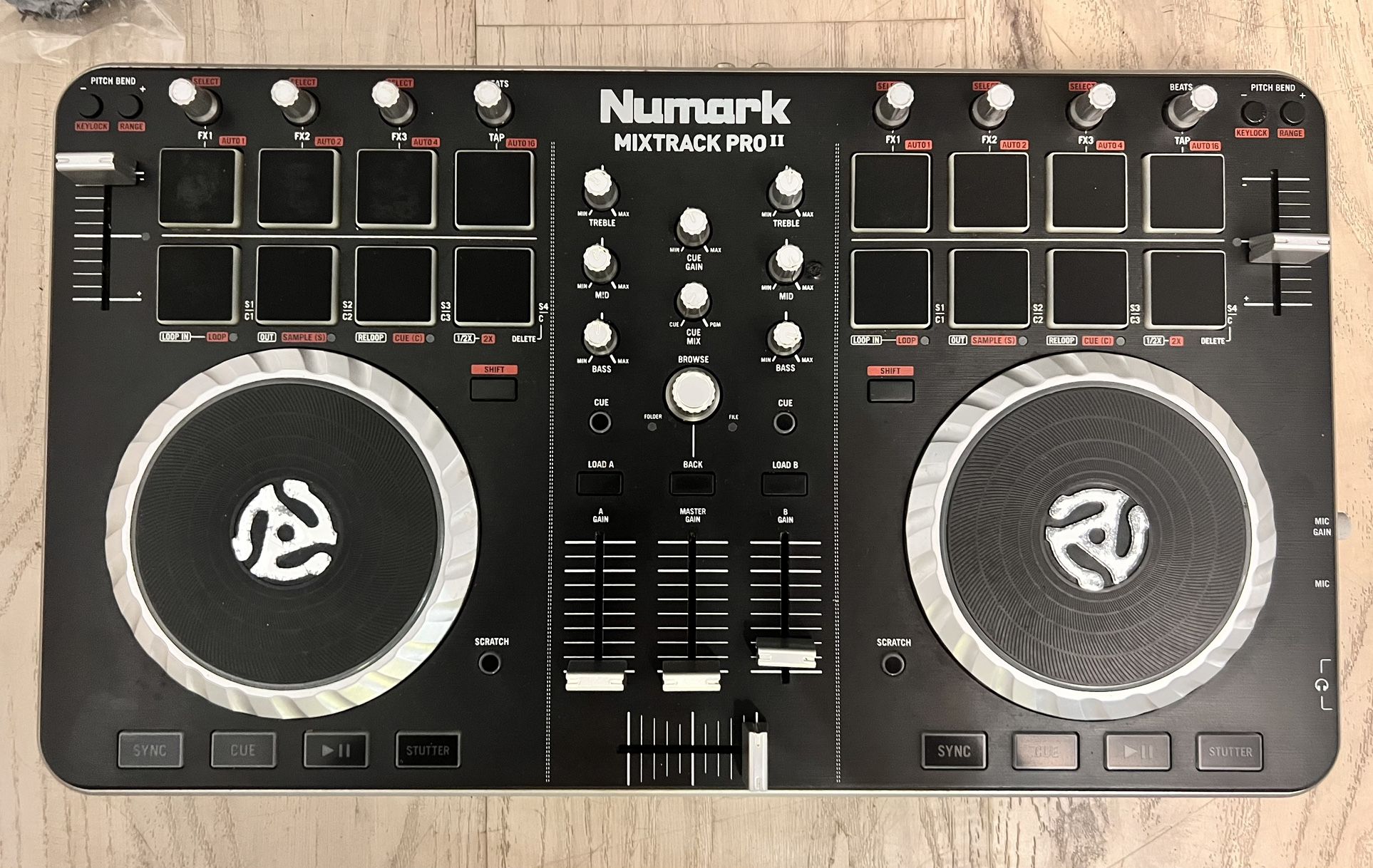 Numark Mixtrack Pro II