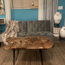 Couch With Chaise Perfect Condition 