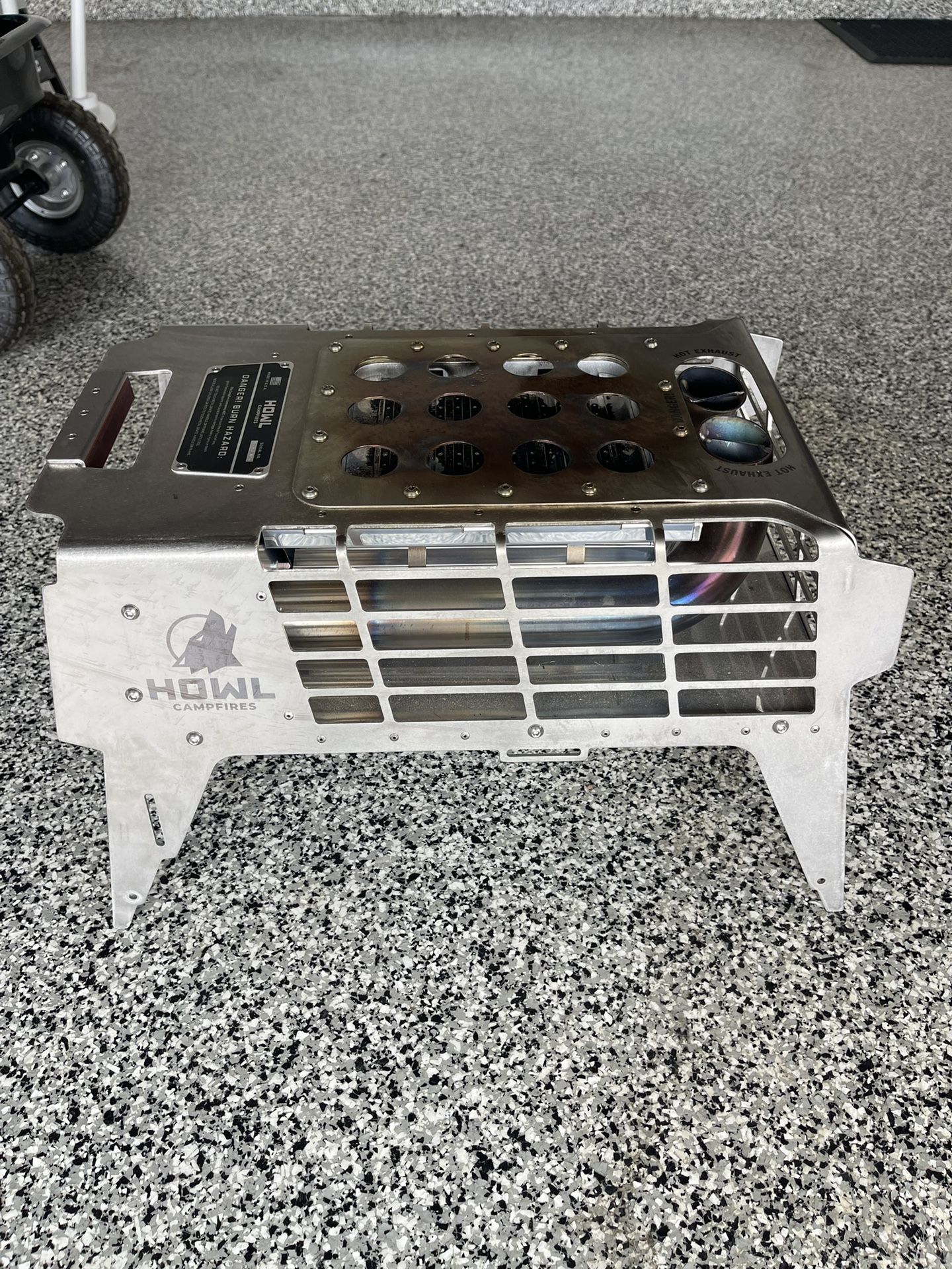 Howl propane fire pit