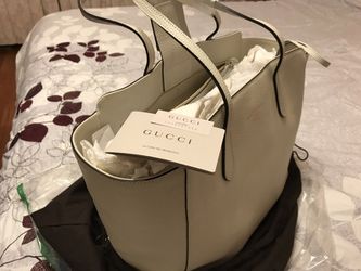Gucci Swing Large Tote Bag in off White