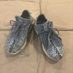 Adidas https://offerup.com/redirect/?o=U2hvZXMud2Y=-21