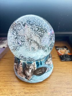 Alaska Snow Globe