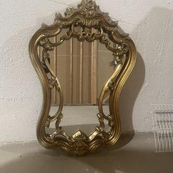 Wall Mirrior