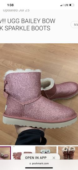 Pink Uggs