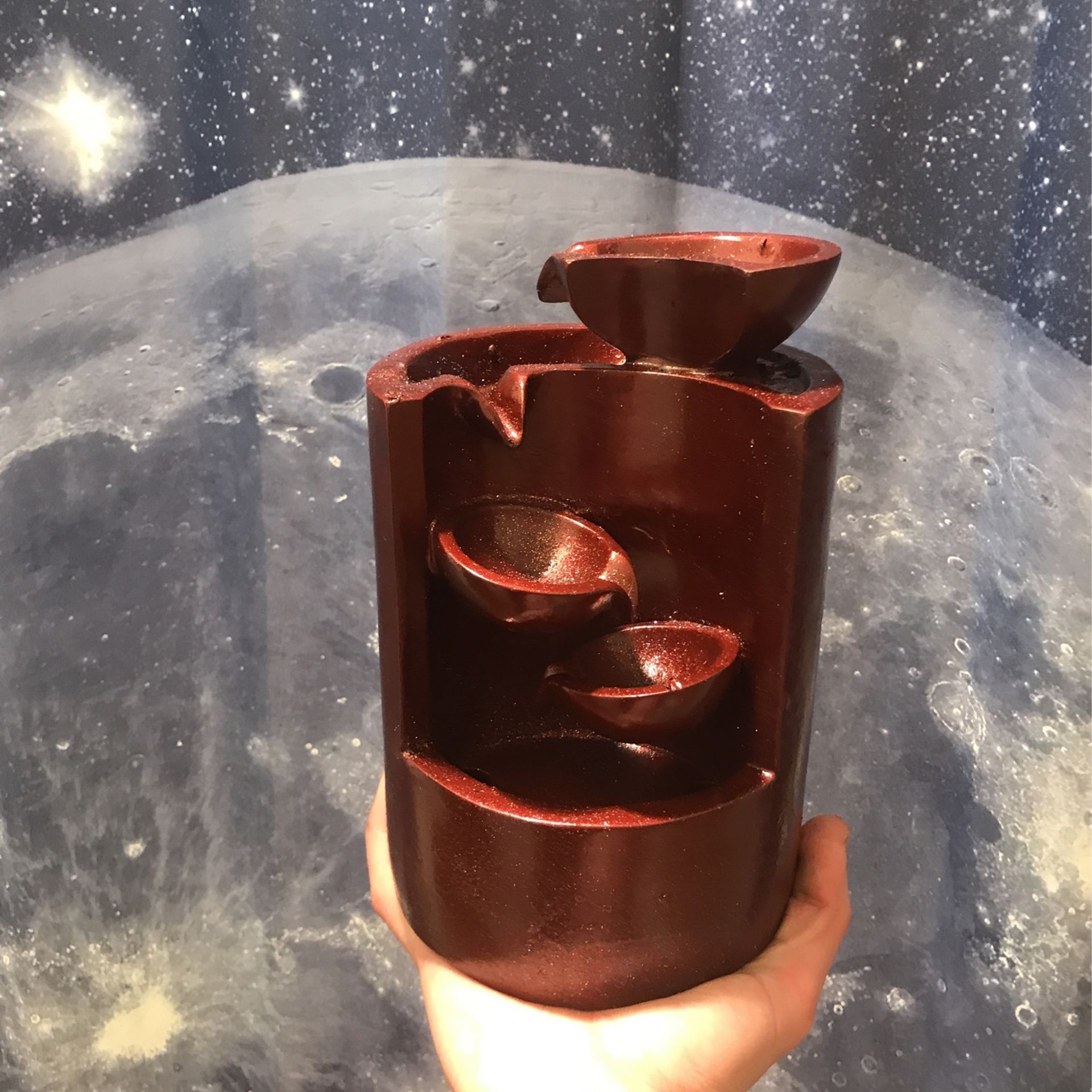 Black Cherry Red Noise Fountain