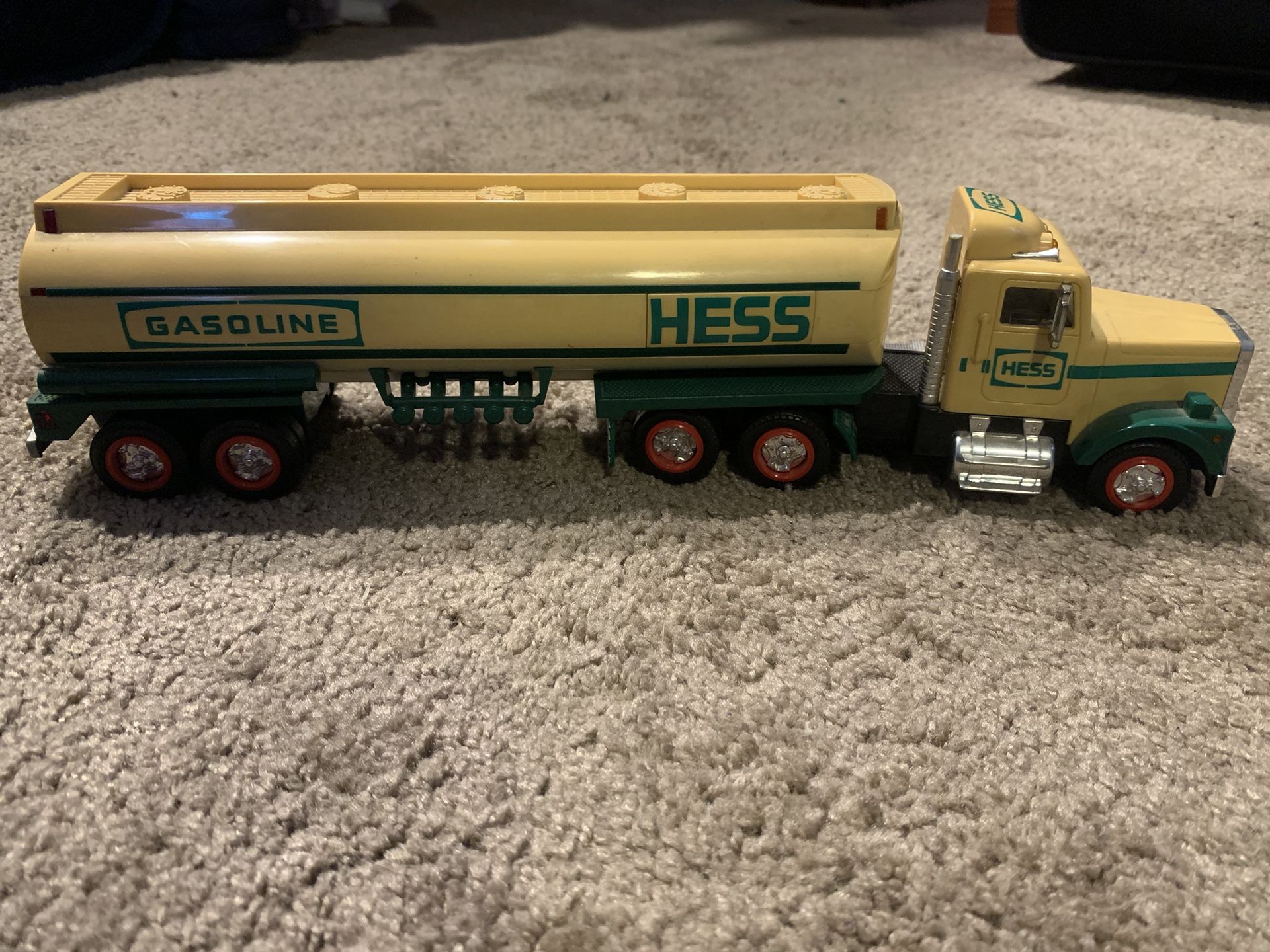 Hess Toy Truck 1990