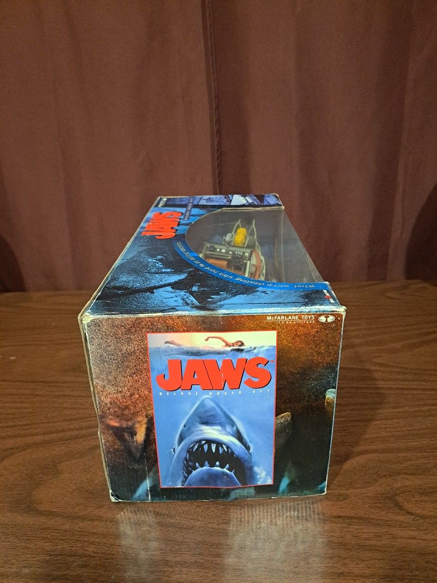 McFarlane Toys Jaws Deluxe Box Set. for Sale in Houston, TX - OfferUp