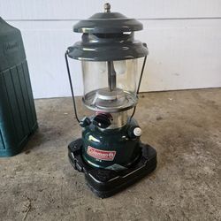 Coleman Lantern  NEW 