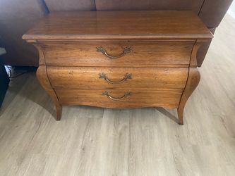 Heritage brand 3 drawer cabinet