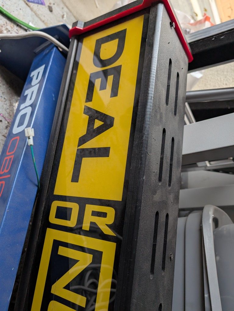 Deal Or No Deal Arcade Game Art Piece/Light Fixture