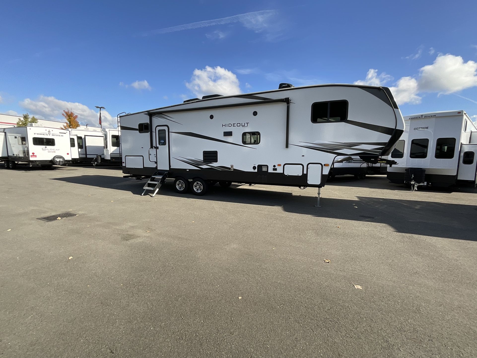 2021 Keystone Hideout 301DBS