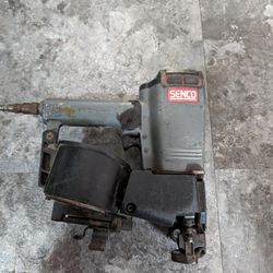  Senco roofing nail gun SCN40R