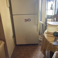 GE Fridge
