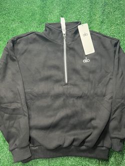 Alo Yoga Men's Black Sweatshirt