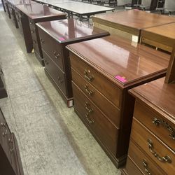 OFFICE/HOME FILE CABINET 2 DRAWERS LATERAL FILE CABINET WOODEN 