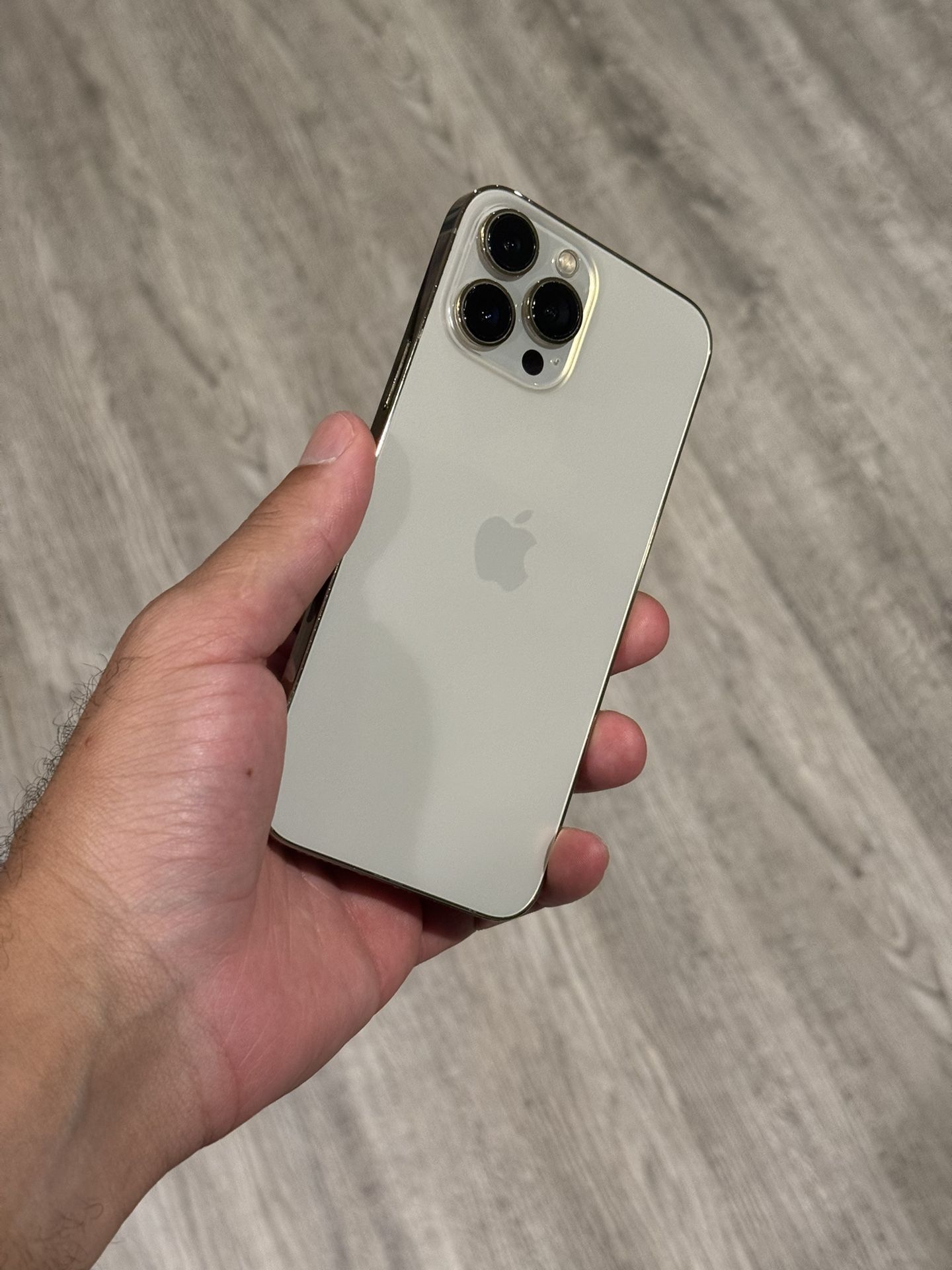 IPhone 13 Pro Max UNLOCKED -128GB -