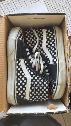 Sk8-Hi Vans