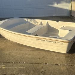 Boat Dinghy Water Tender 9.4 Outboard 5 HP 4 Stroke Short Shaft